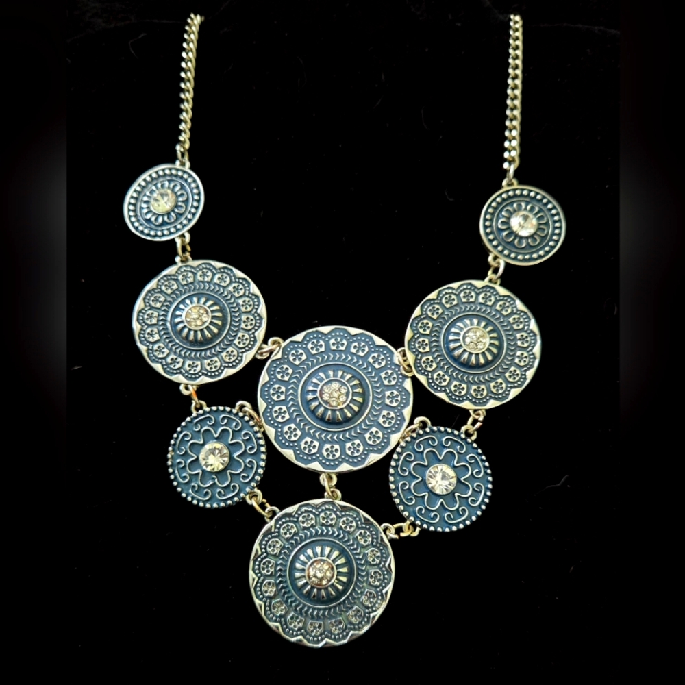 Silver Tone Blue Mandela Circles and Crystal Necklace 16-18" Long ✨️Fashion Only